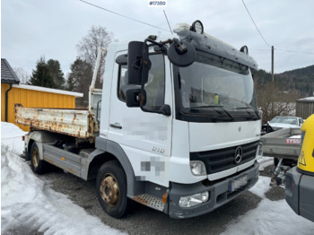 Dropside/ Flatbed truck Mercedes Atego 818: picture 1