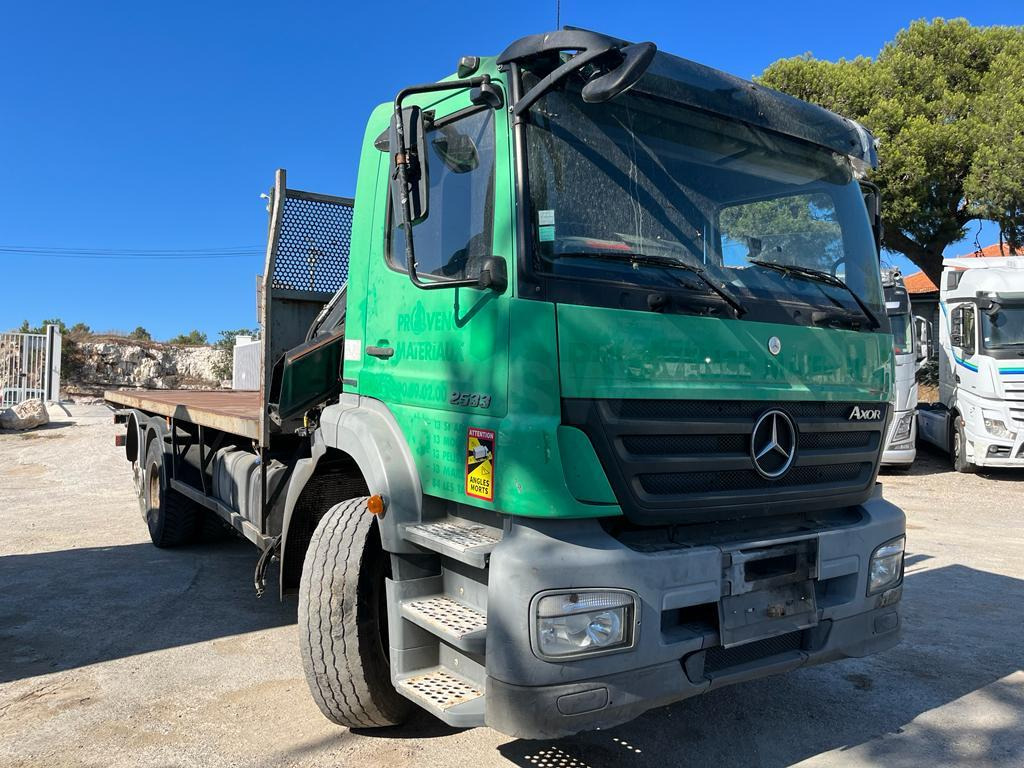 Mercedes Axor 2533 - Dropside/ Flatbed truck, Crane truck: picture 1