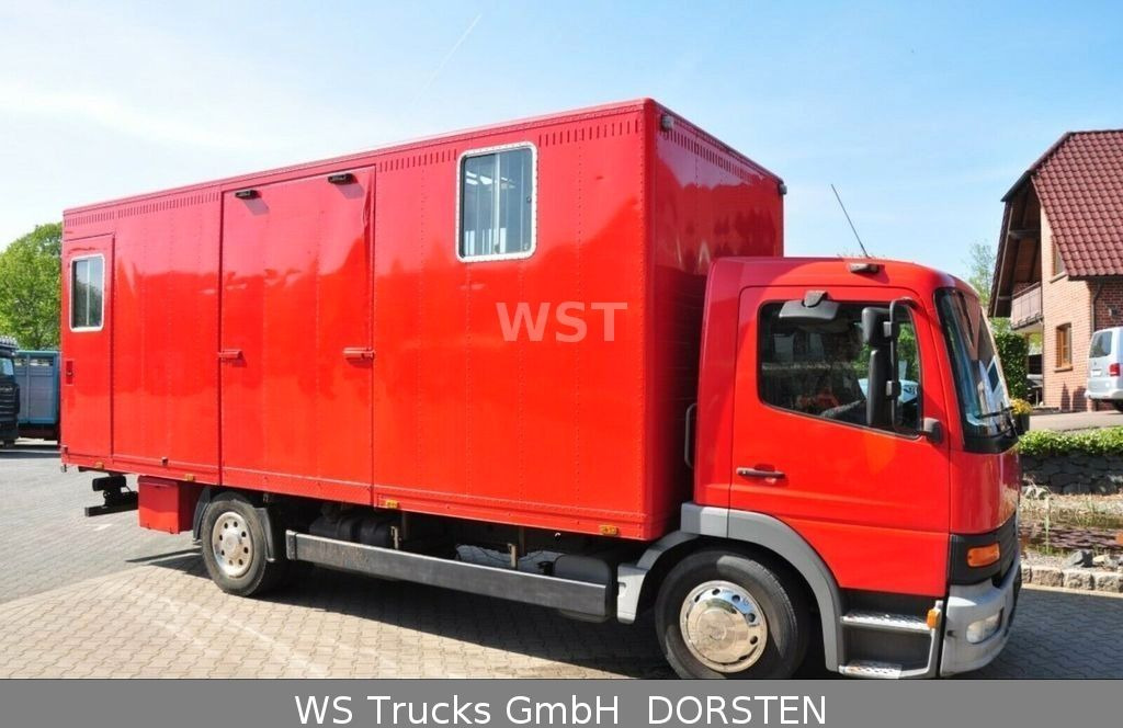 Mercedes-Benz 1224 EURO. 3  - Livestock truck: picture 4