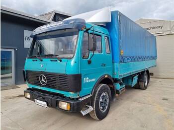Dropside/ Flatbed truck Mercedes-Benz 1622 4x2 stake body - spring: picture 1