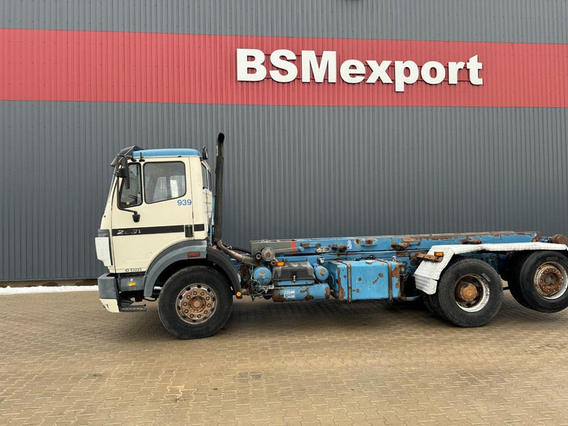 Mercedes-Benz 2531 - Cab chassis truck: picture 5