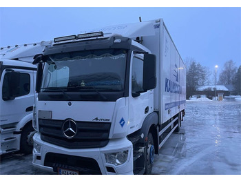 Box truck MERCEDES-BENZ Antos 1832