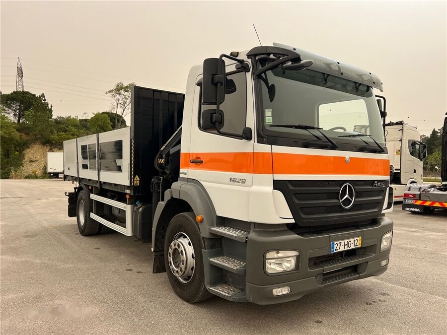 Mercedes-Benz AXOR 18.29 - Dropside/ Flatbed truck: picture 3