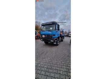 Skip loader truck Mercedes-Benz Actros  1840 (4x4) OM 501 LA: picture 1