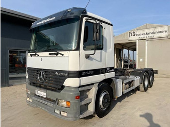 Mercedes-Benz Actros 2535 6x2 chassis - TOP Condition  - Cab chassis truck: picture 1