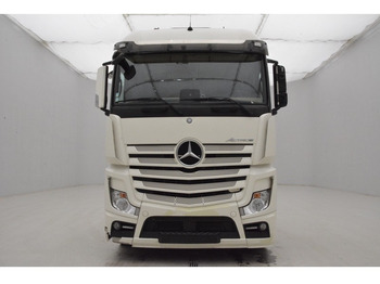Container transporter/ Swap body truck Mercedes-Benz Actros 2545: picture 2