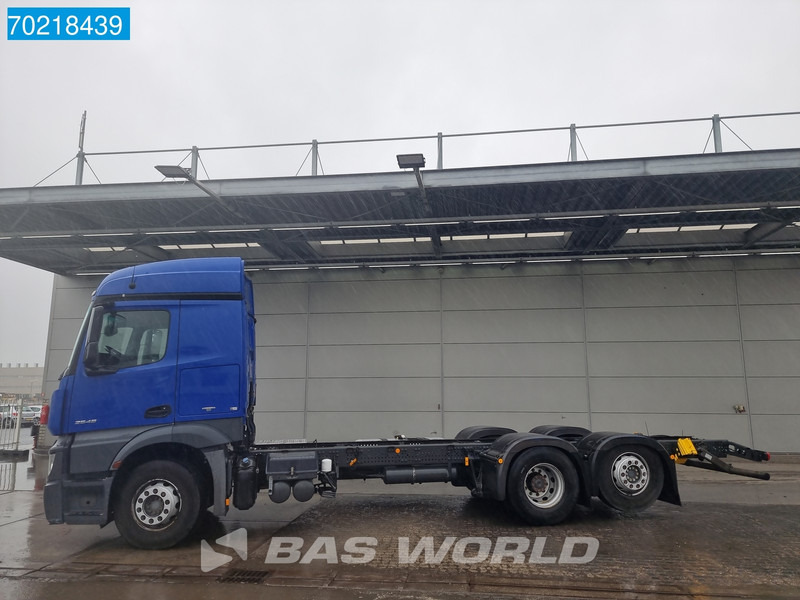 Mercedes-Benz Actros 2546 6X2 ACC ClassicSpace Retarder Liftachse Euro 6 - Cab chassis truck: picture 3