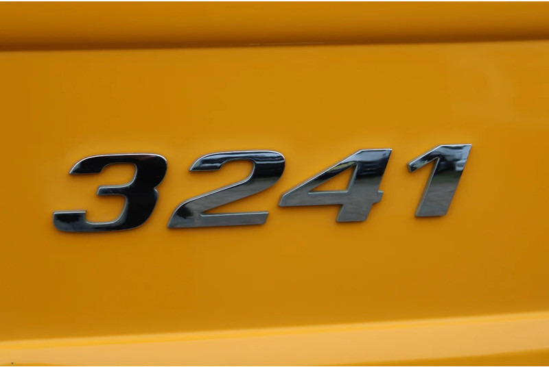 Mercedes-Benz Actros 3241 8x4 + SPRING SPRING BLATT + EURO 5 - Tipper: picture 5