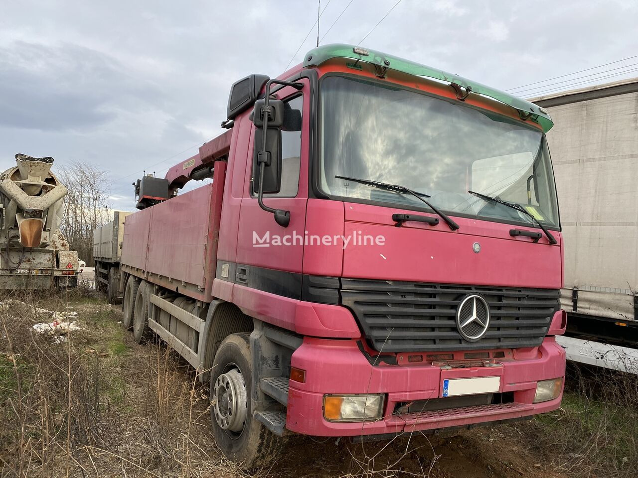 Crane truck, Dropside/ Flatbed truck Mercedes-Benz Actros MP1 6x4 + Palfinger Krane: picture 9