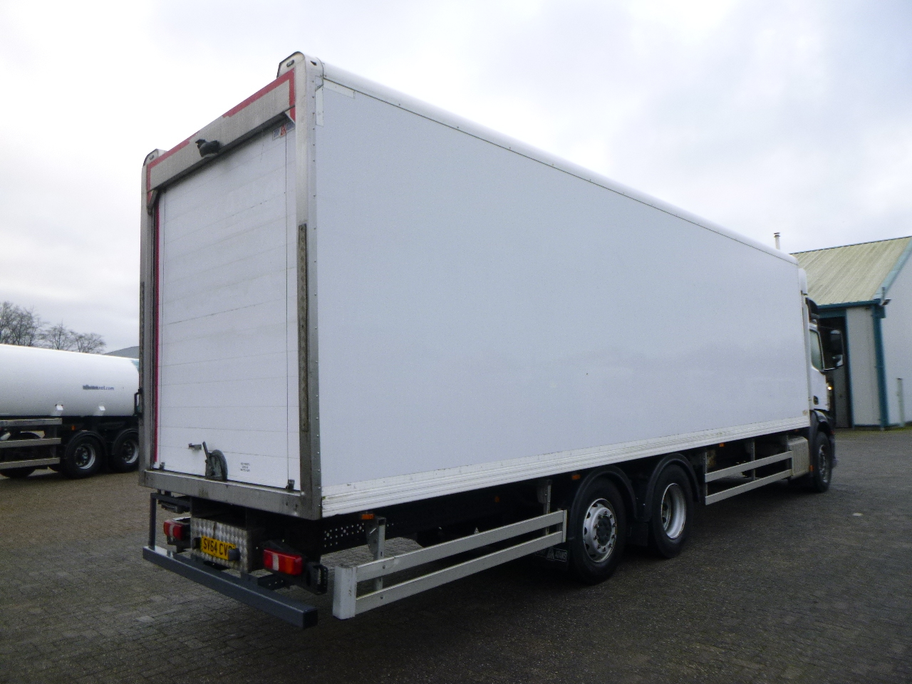 Mercedes-Benz Antos 2533 RHD 6x2 Thermoking T1000R frigo - Refrigerator truck: picture 4