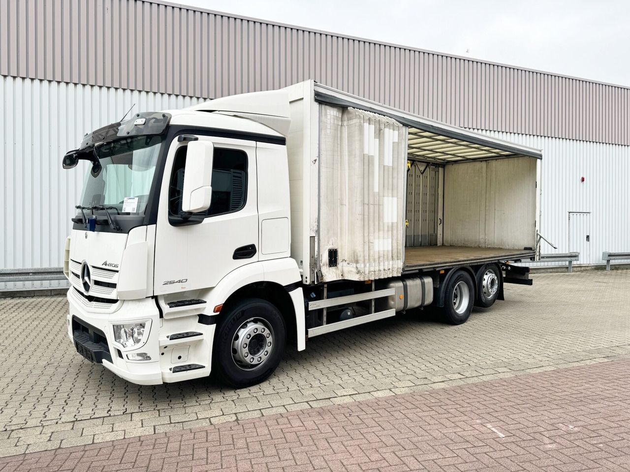 Mercedes-Benz Antos 2540 L 6x2 Antos 2540 L 6x2, Liftachse, SPEED CURTAIN - Dropside/ Flatbed truck: picture 1