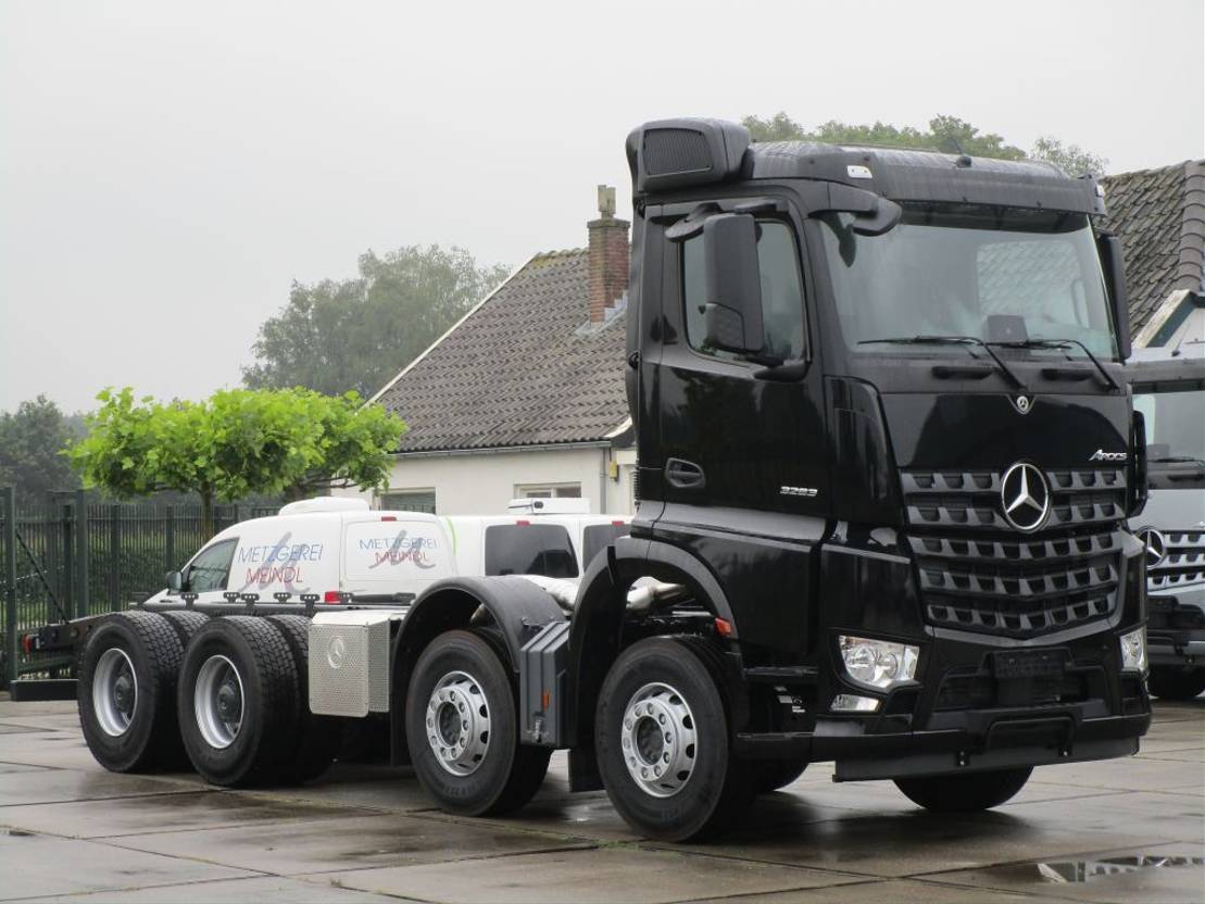 Mercedes-Benz Arocs 3263 8x4 New  - Cab chassis truck: picture 5