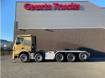 Cab chassis truck Mercedes-Benz Arocs 4451 10X4 TRIDEM CHASSIS WITH HYDRAULIC AN: picture 1