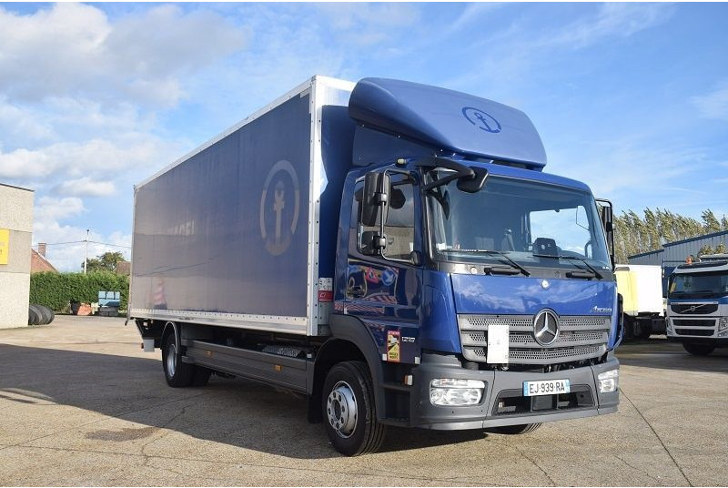 Mercedes-Benz Atego 1218 - Box truck: picture 4