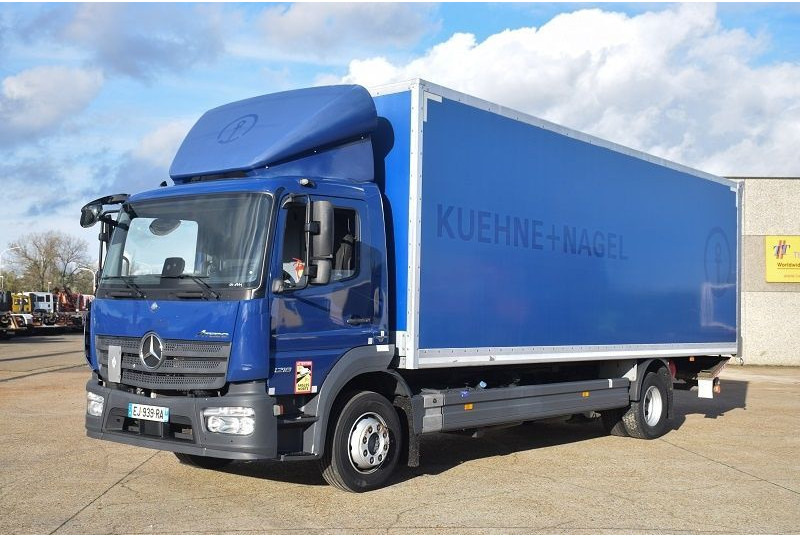 Mercedes-Benz Atego 1218 - Box truck: picture 1