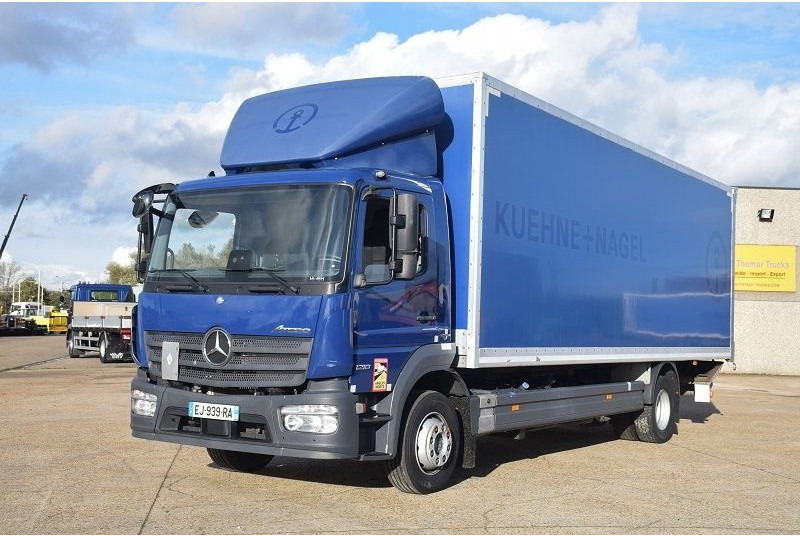 Mercedes-Benz Atego 1218 - Box truck: picture 2