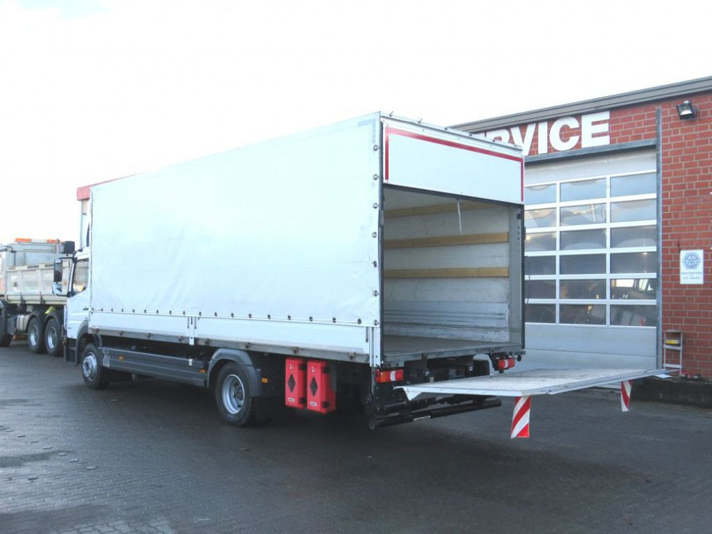 Mercedes-Benz Atego 1224 L  Pritsche LBW LBW 1.5to  - Curtainsider truck: picture 3