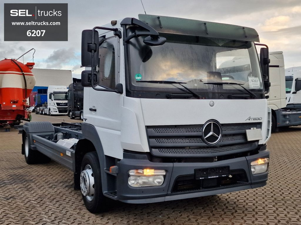 Mercedes-Benz Atego 1530L  - Cab chassis truck: picture 3