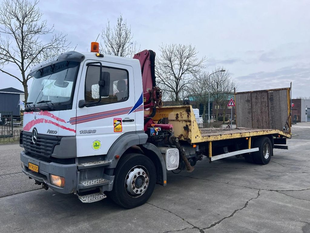 Crane truck, Dropside/ Flatbed truck Mercedes-Benz Atego 1828 4X2 - HMF 1063 K2 - MANUAL GEARBOX: picture 11