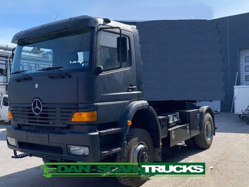 Mercedes-Benz Atego 1828 4x4off Road. Chassi only 169 000 km - Container transporter/ Swap body truck: picture 1