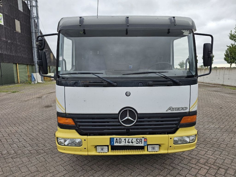 Mercedes-Benz Atego 918 - Curtainsider truck: picture 2
