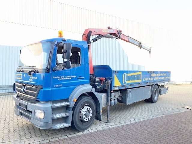 Mercedes-Benz Axor 1828 L 4x2 Axor 1828 L 4x2 mit Kran Palfinger PK 9501, Funk - Crane truck, Dropside/ Flatbed truck: picture 1