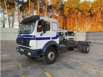 Cab chassis truck Mercedes-Benz SK 1827 V6 - BIG AXLE HUB REDUCTION / GRAND PONT REDUCTEUR: picture 1
