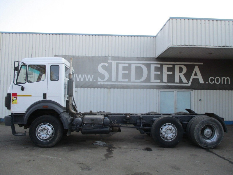 Mercedes-Benz SK 2524 , V6 Turbo , Automatic , 6x2 - Cab chassis truck: picture 2