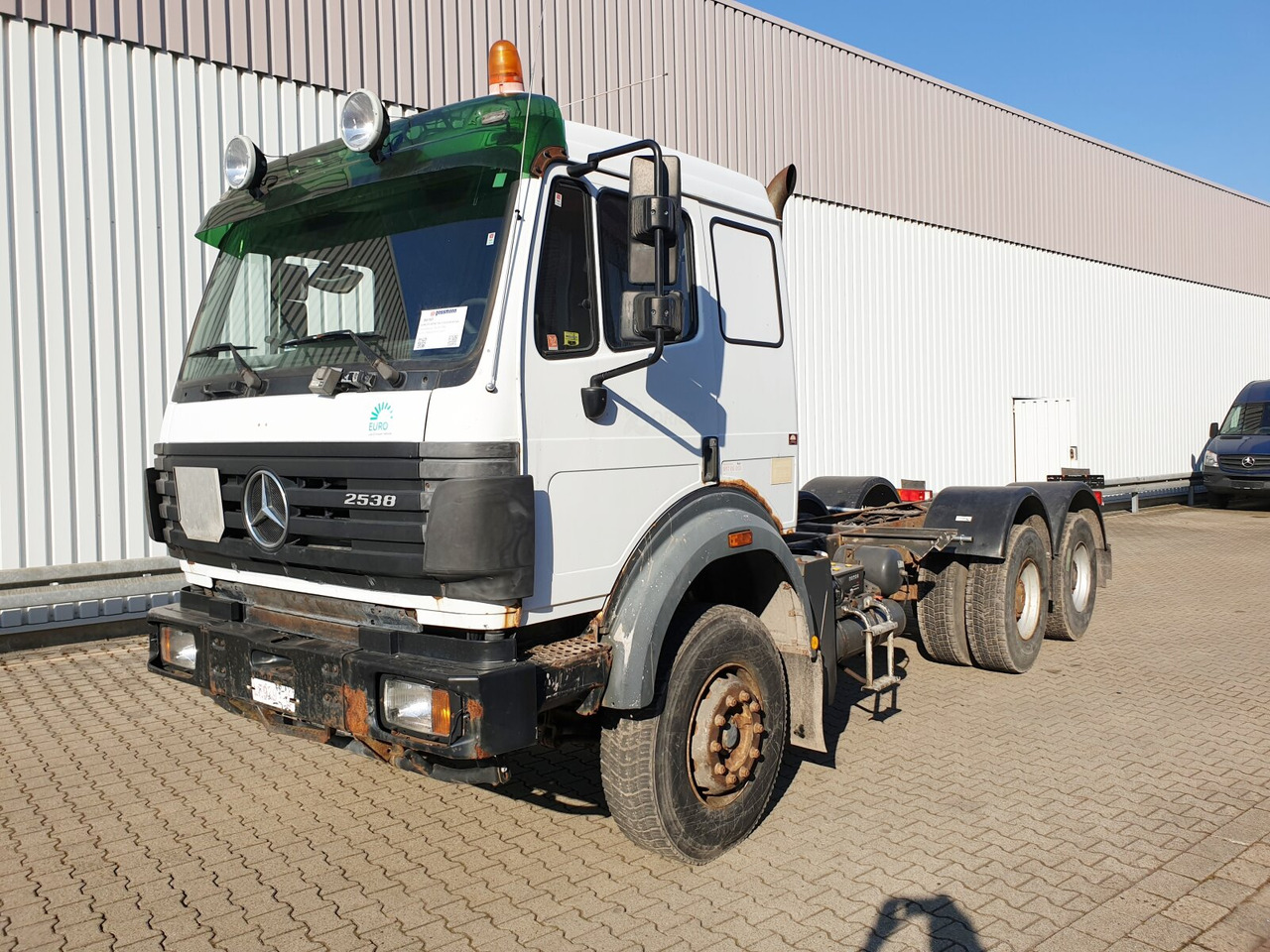 Mercedes-Benz SK II 25/2638 K 6x4 SK II 25/2638 K 6x4, V8, Retarder, 2x Nebenantrieb - Cab chassis truck: picture 1