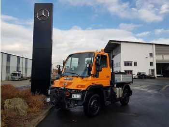 Dropside/ Flatbed truck Mercedes-Benz UNIMOG U300 4x4 Hydraulik Standheizung Klima: picture 1