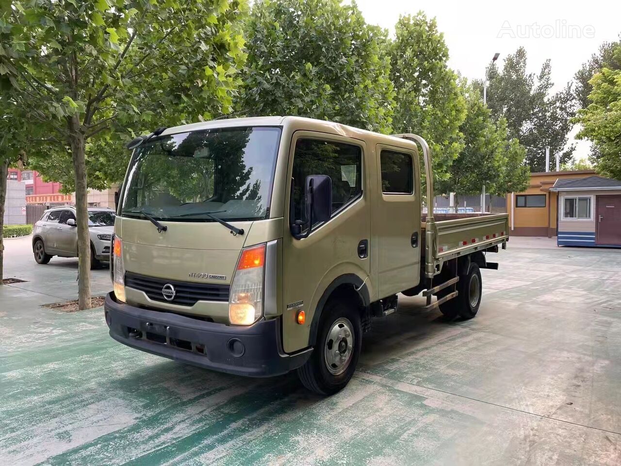 NISSAN Cabstar NT400 light cargo truck - Dropside/ Flatbed truck: picture 2