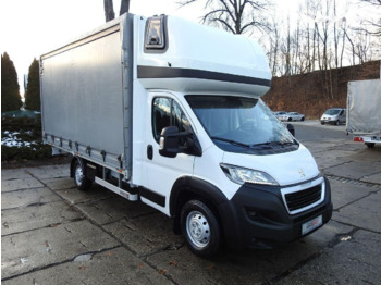 Curtainsider truck PEUGEOT