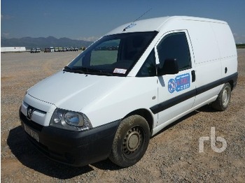 Box truck Peugeot EXPERT HDI: picture 1