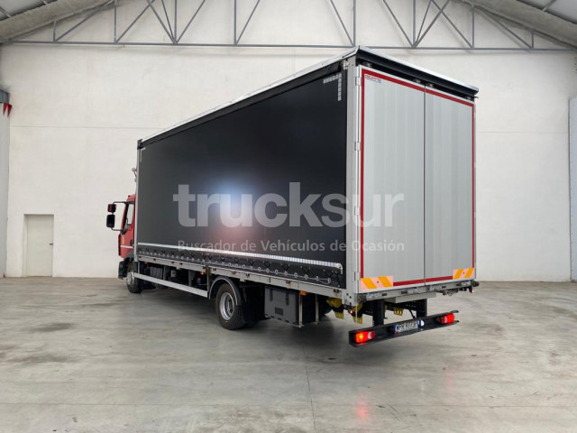 RENAULT D12.250 - Curtainsider truck: picture 4