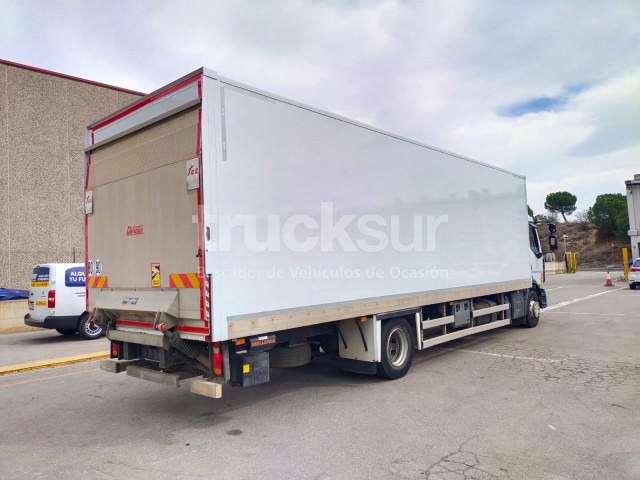 RENAULT D16.250 - Box truck: picture 5