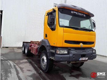 Renault Kerax 340 manual pump - Cab chassis truck: picture 1