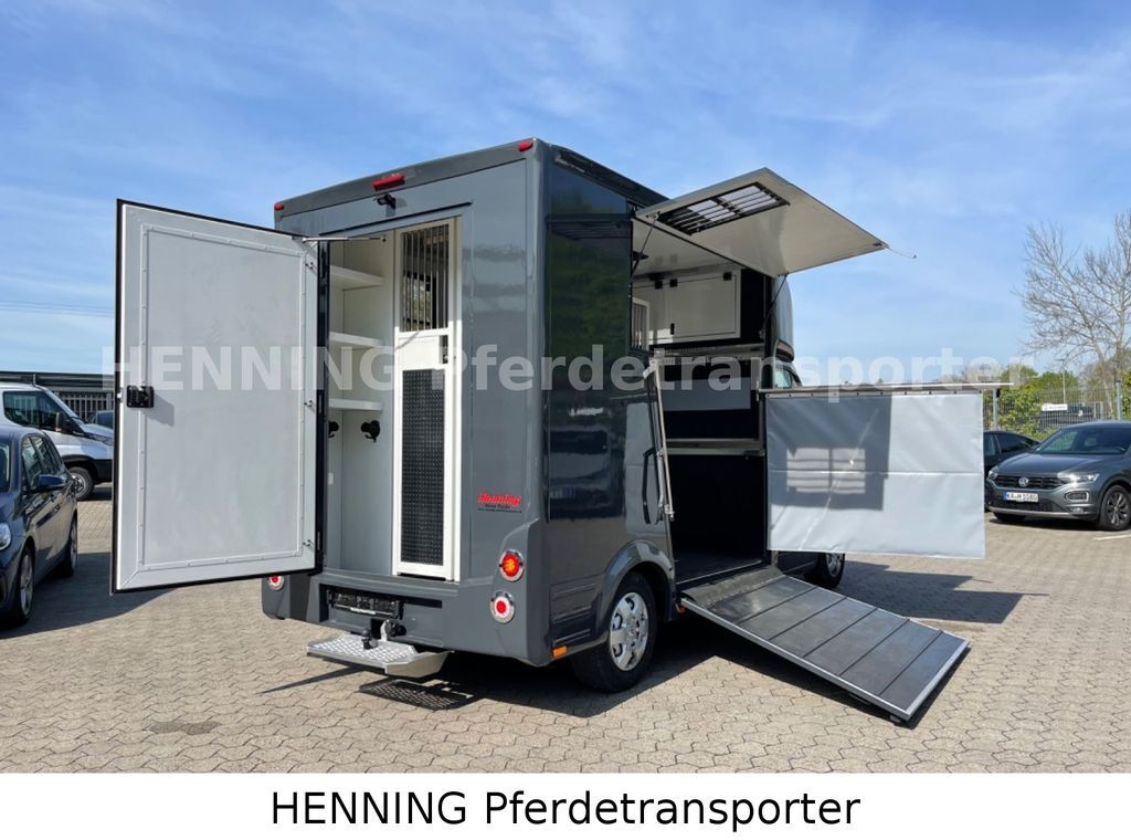 Horse truck, Commercial vehicle Renault Master 3 - Sitzer *KURZ*: picture 6