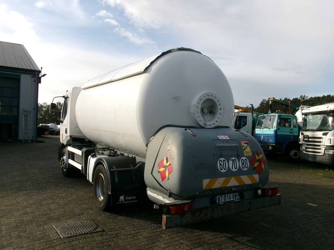 Renault Midlum dci 4x2 gas tank 14.9 m3 - Tank truck: picture 3