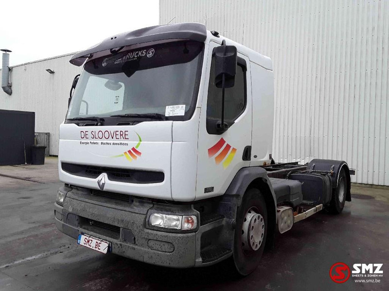 Renault Premium 370 DXI - Cab chassis truck: picture 3