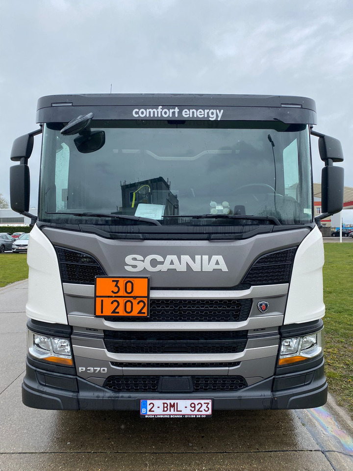 SCANIA P370 - Tank truck: picture 5