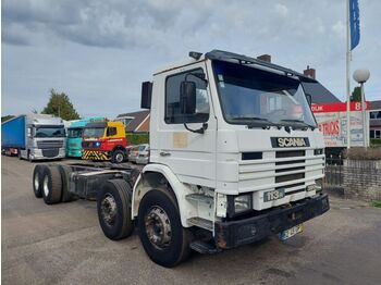 Cab chassis truck Scania 113 320 8x2 Steel: picture 1