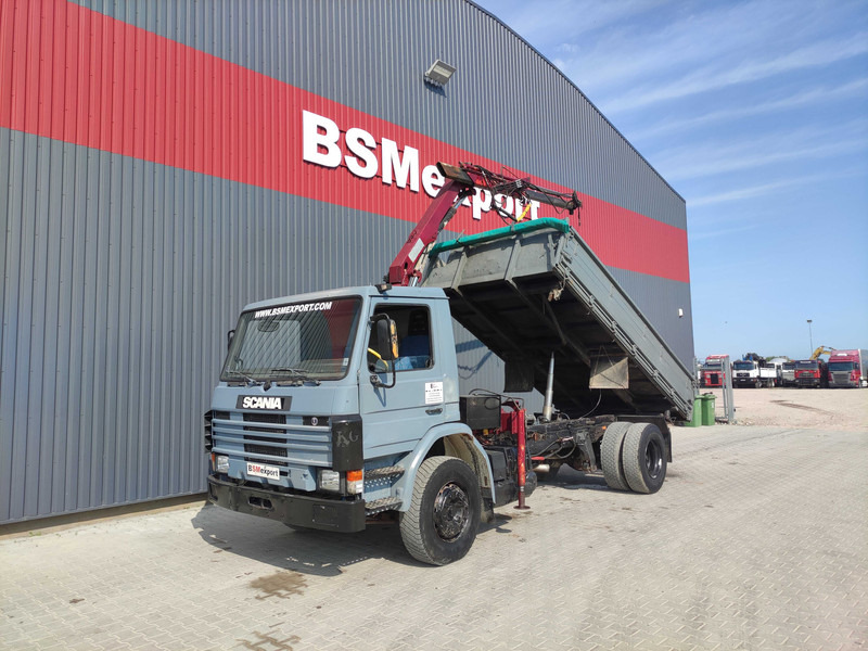 Scania 113.320 dump truck - Tipper, Crane truck: picture 1