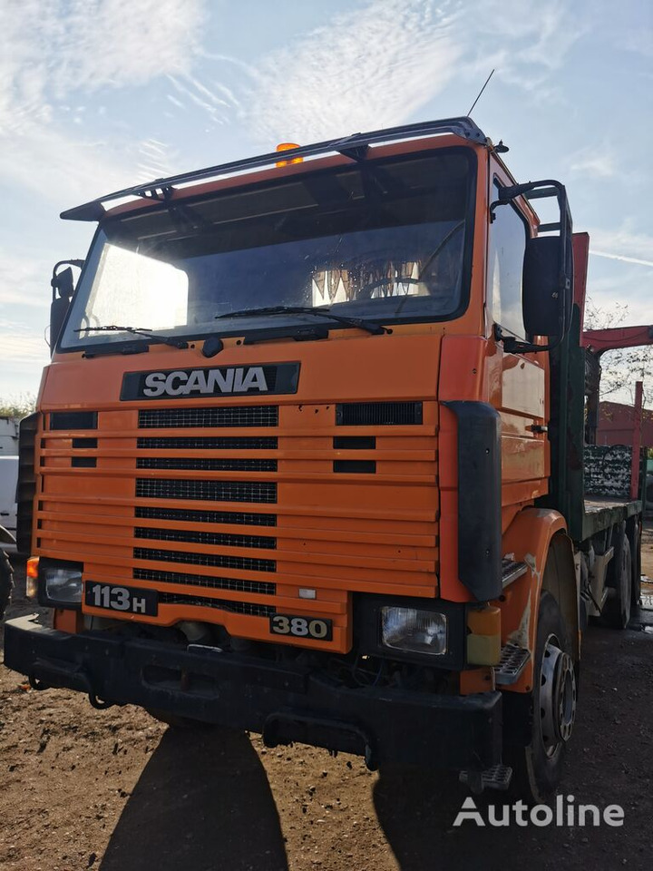 Scania 113 H - Cab chassis truck: picture 2