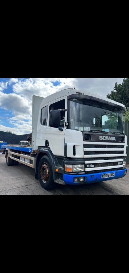 Scania 94 - Dropside/ Flatbed truck: picture 3