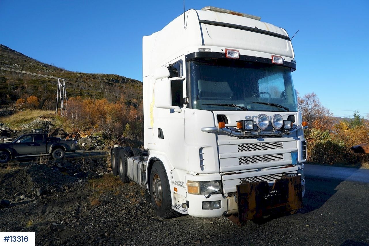 Cab chassis truck Scania R124: picture 9