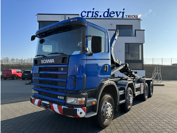 Scania R124 420 8x4  Abrollkipper - Hook lift truck, Crane truck: picture 1