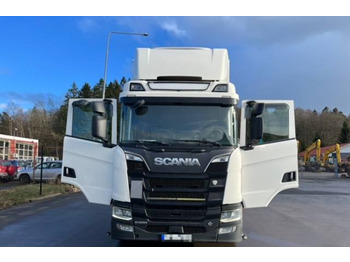 Scania R520B6X2*4NB  - Refrigerator truck: picture 1