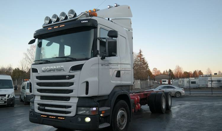 Scania R620  - Cab chassis truck: picture 3