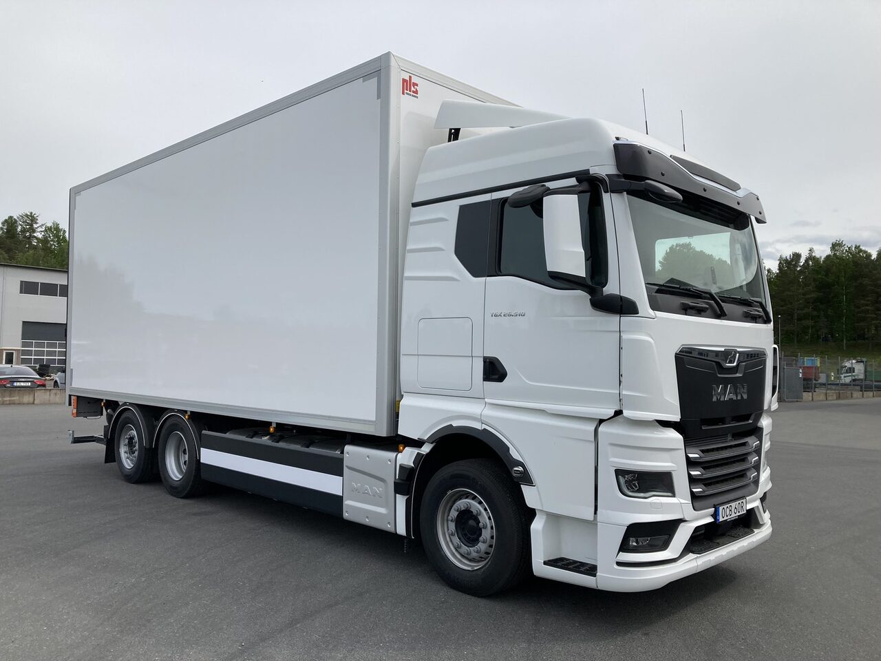 TGX 26.510 6×2-4 Fjärrbil Skåp PLS - Beverage truck: picture 5