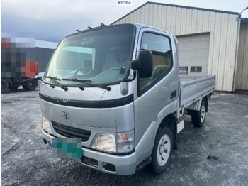 Toyota Dyna - Dropside/ Flatbed truck: picture 1